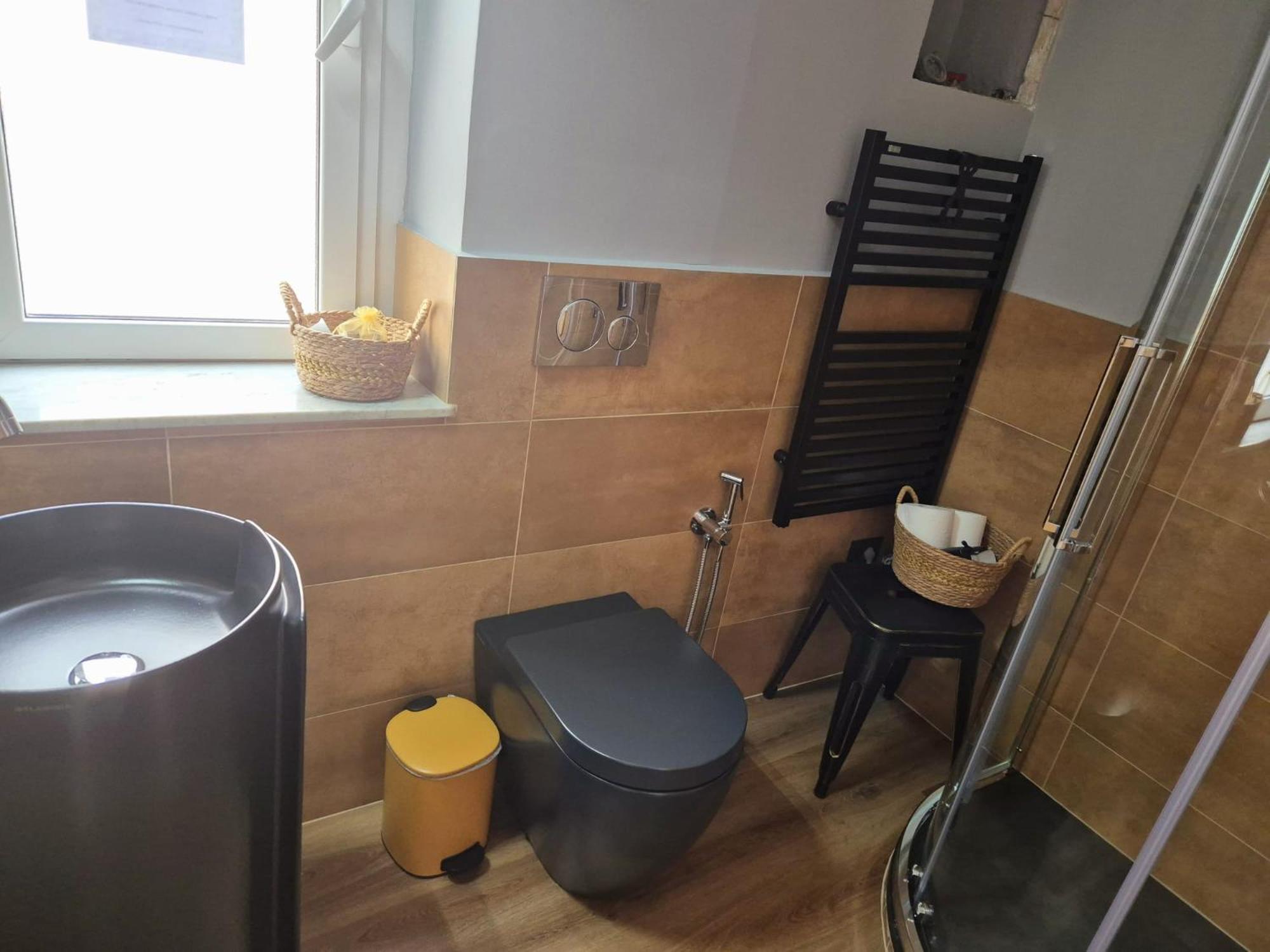 Genova Industrial Rooms Экстерьер фото